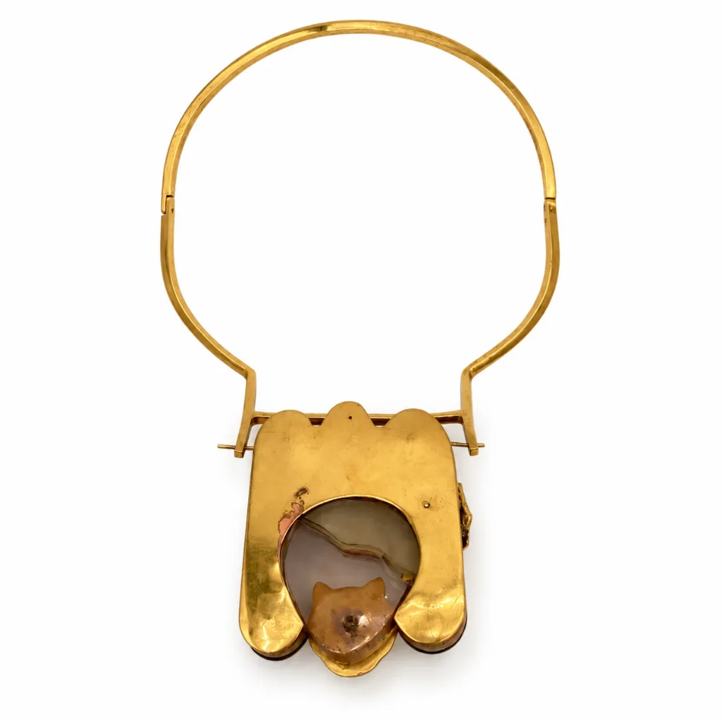 13 - VERSO Collier pendentif chat plaqué or et ébène.webp