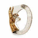 15 - Bracelet plexi et mains intérieur.webp