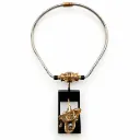 J003 - Collier