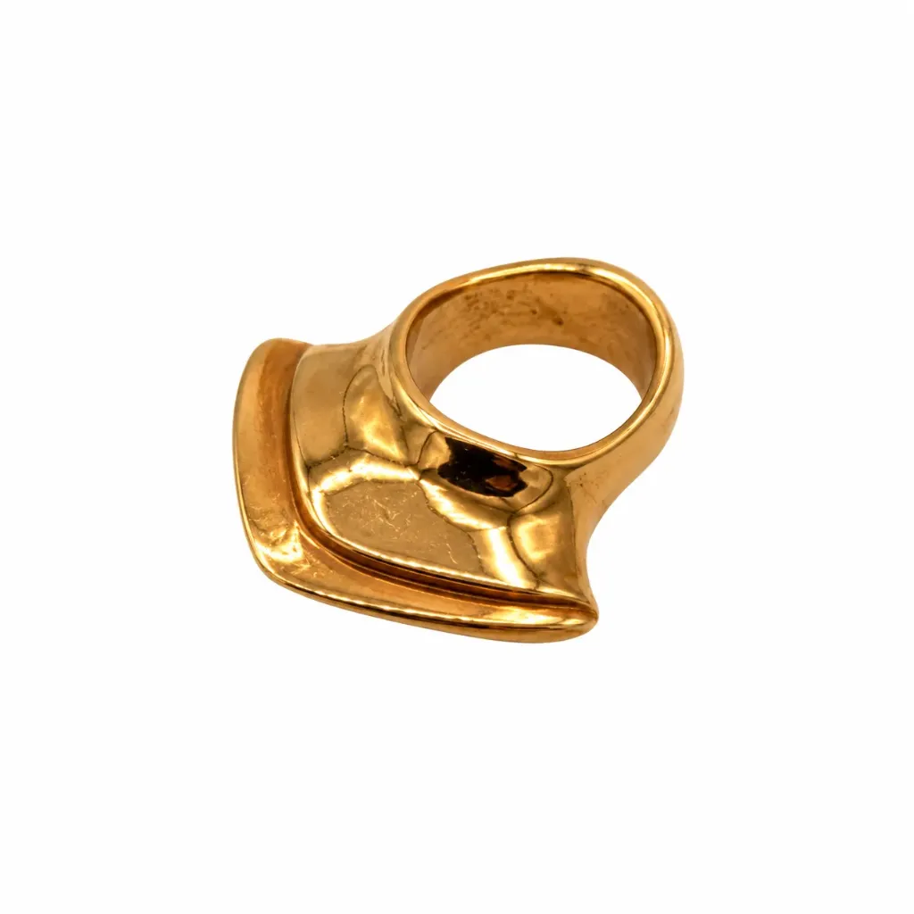 J027 - Bague