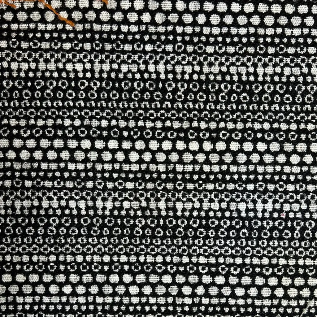 S003 - JACQUARD